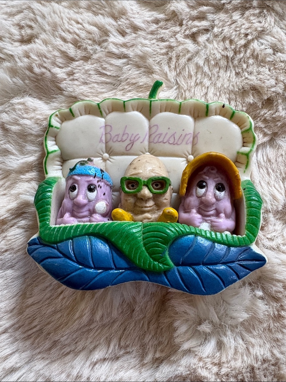 vintage Giftco "Memo Buddies" Baby Raisins 3D refrigerator magnet set